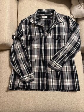Macy's Black & White Plaid Button-Down Flannel Shirt